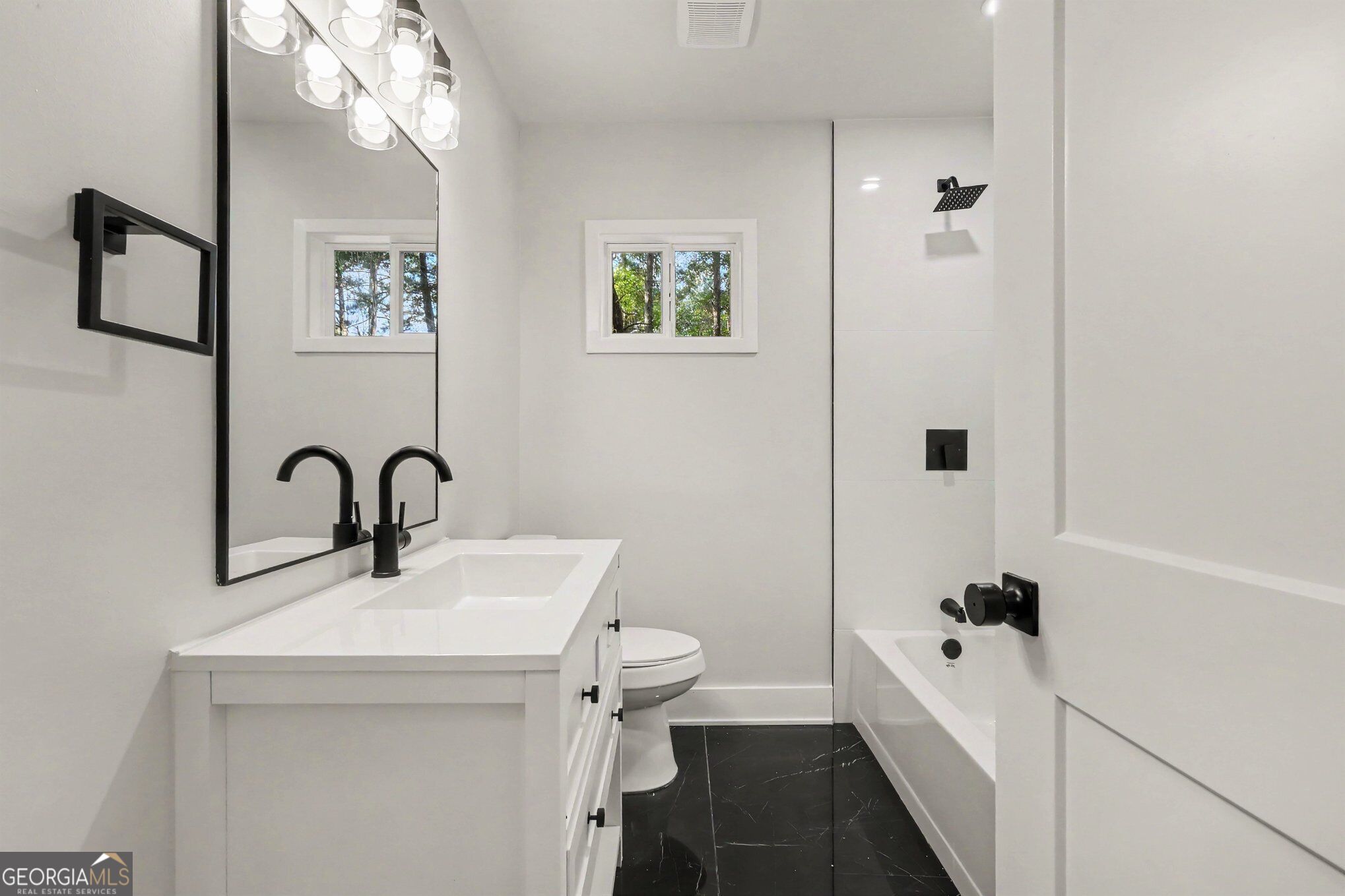 4225 Bakers Ferry Road Sw Property Photo 13