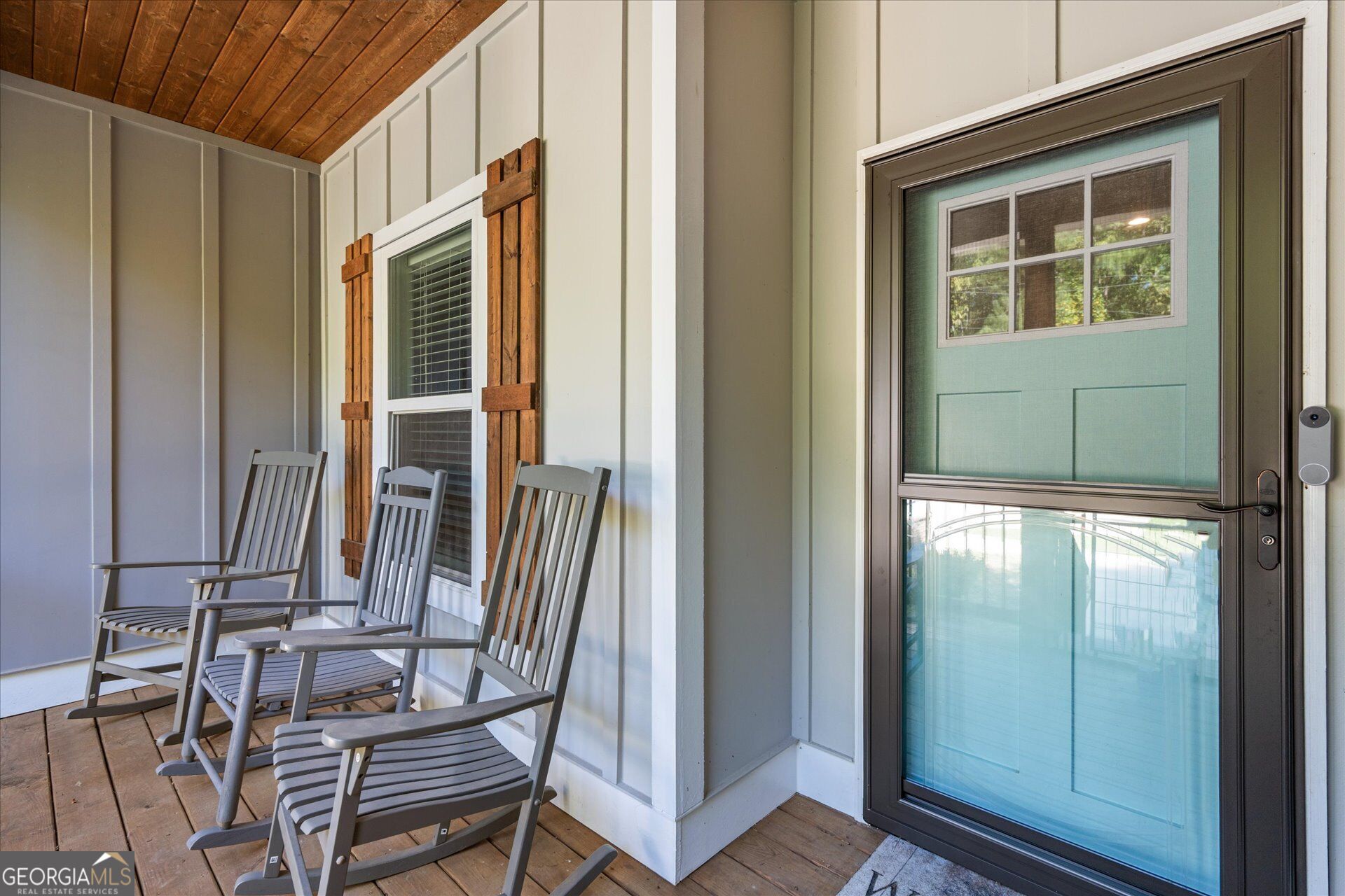3104 Lakeview Parkway Property Photo 6