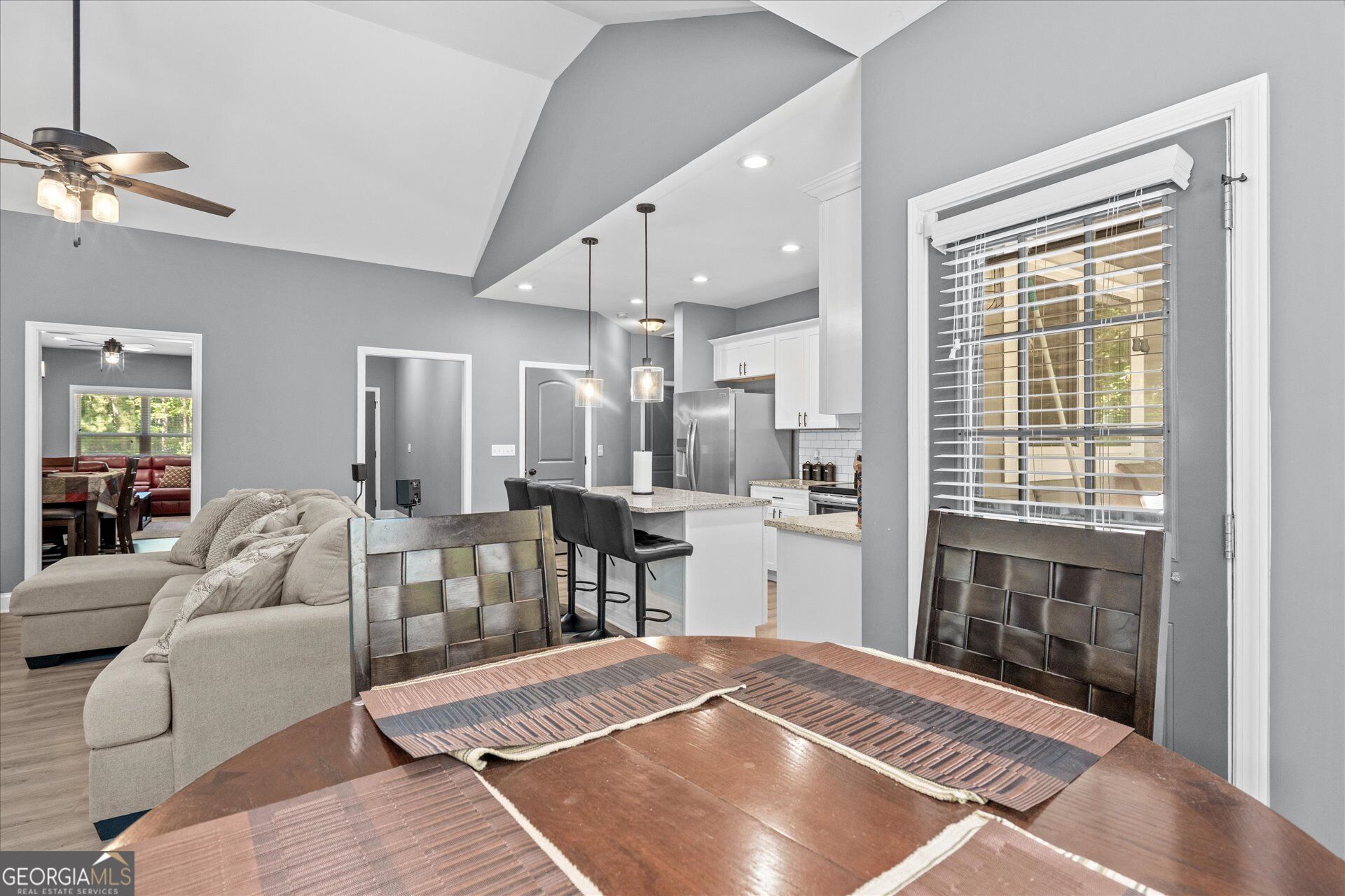 3104 Lakeview Parkway Property Photo 13