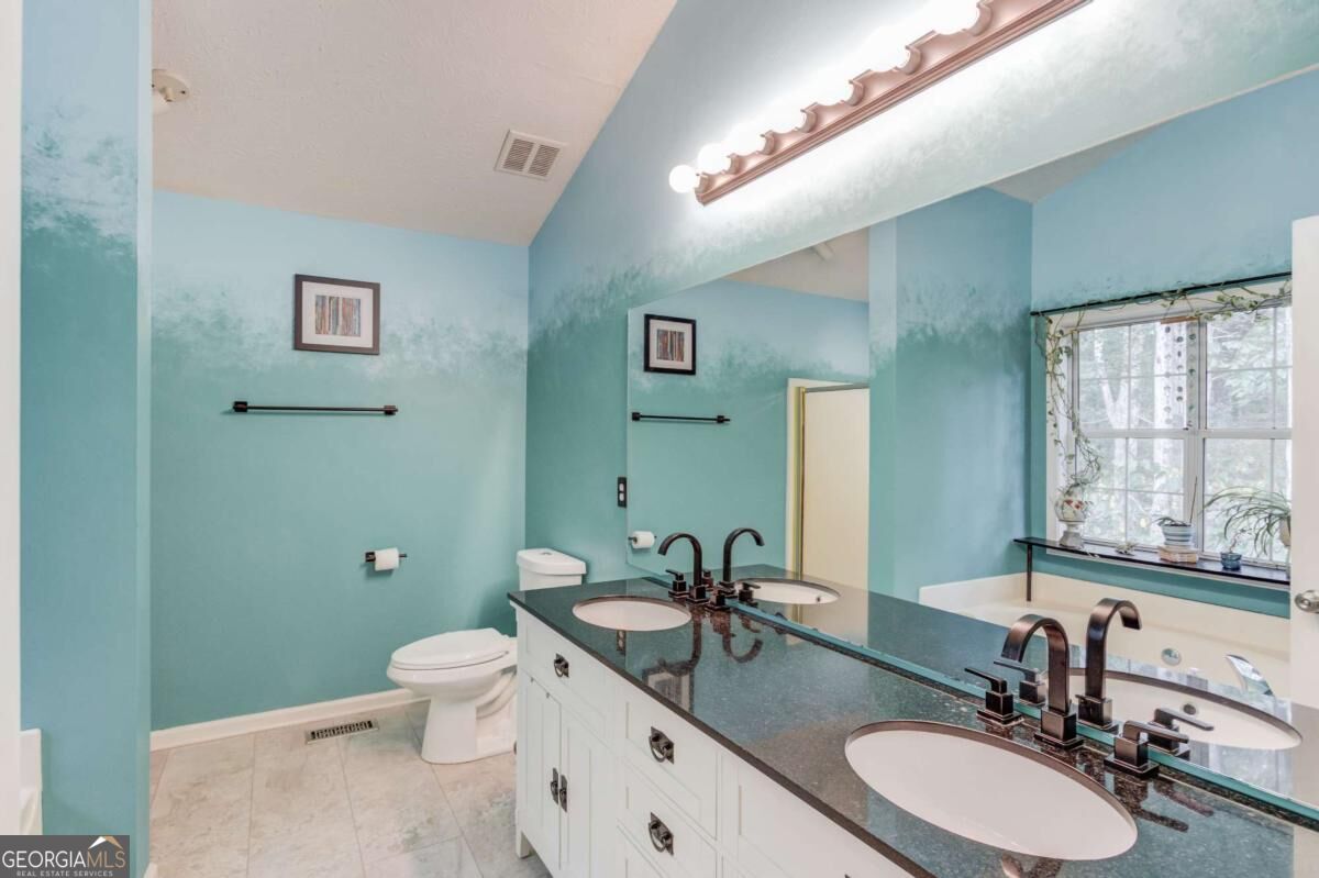 3244 Holly Stand Court Property Photo 17
