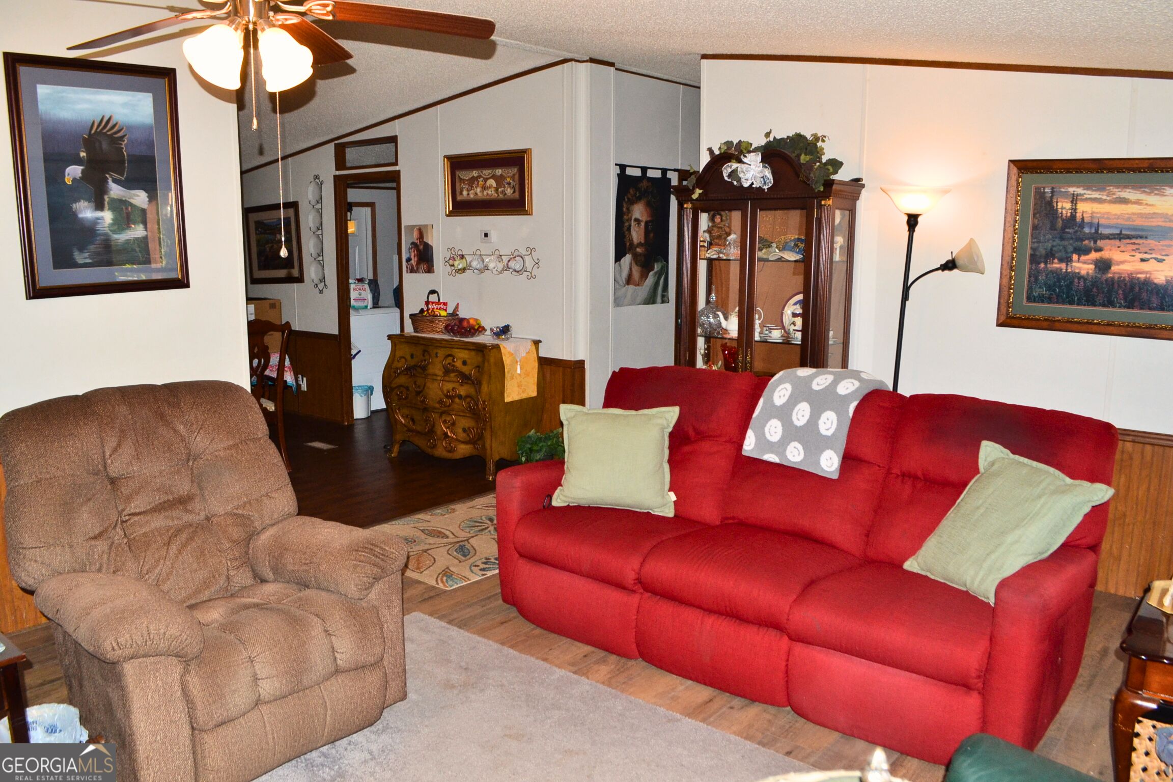 182 Mcginty Road Property Photo 5
