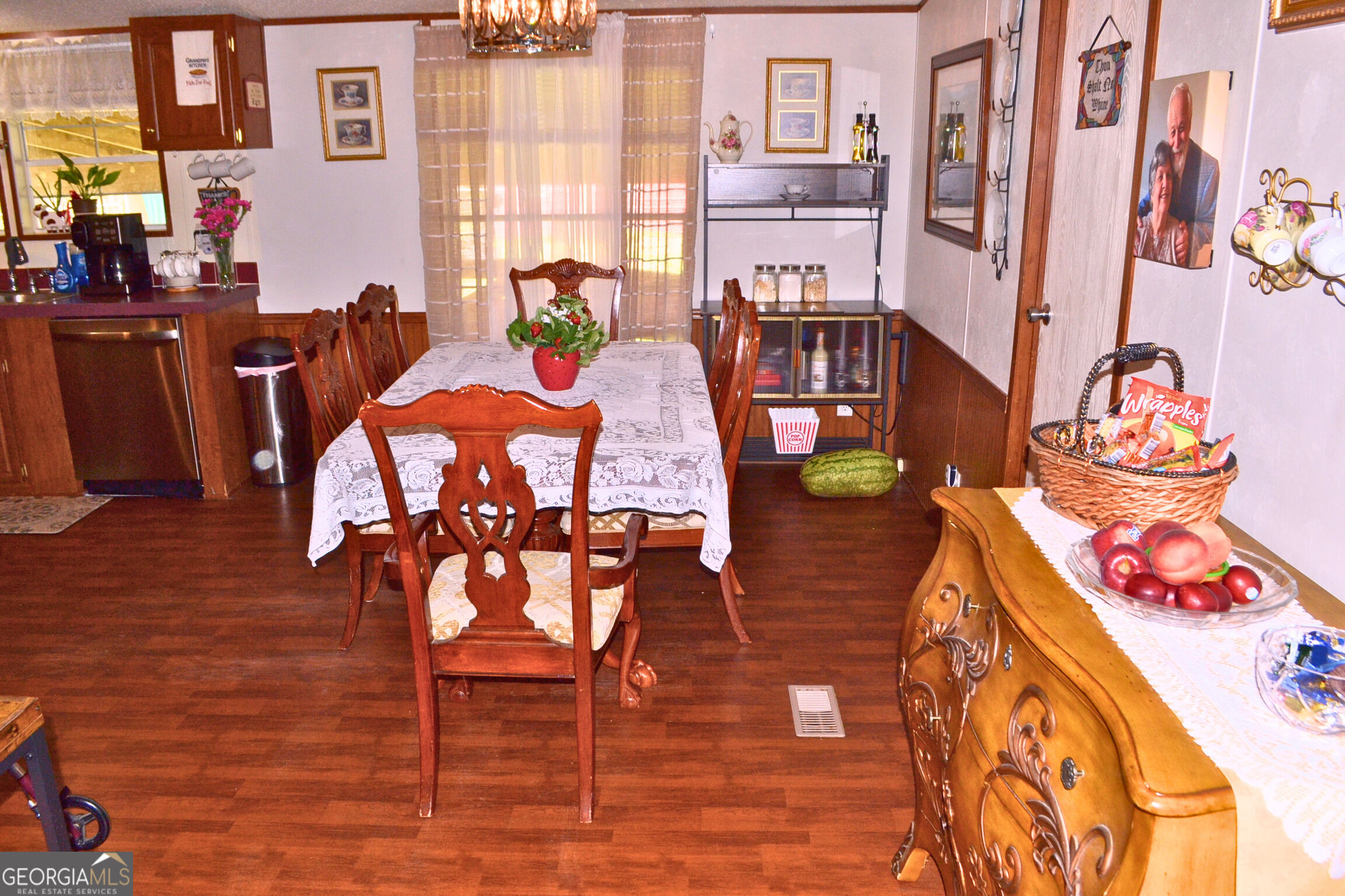 182 Mcginty Road Property Photo 9