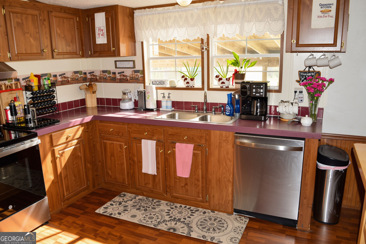 182 Mcginty Road Property Photo 10
