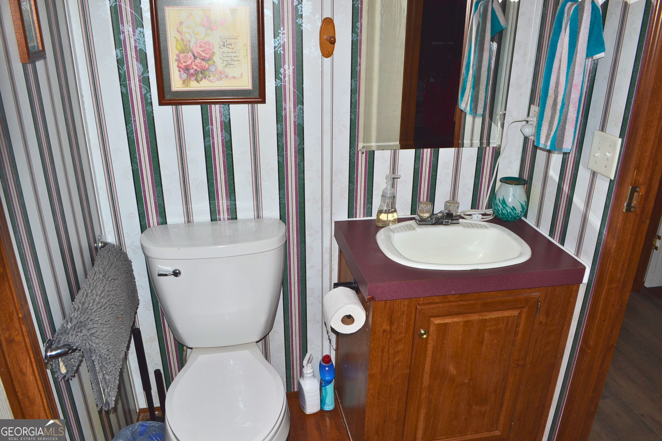 182 Mcginty Road Property Photo 17