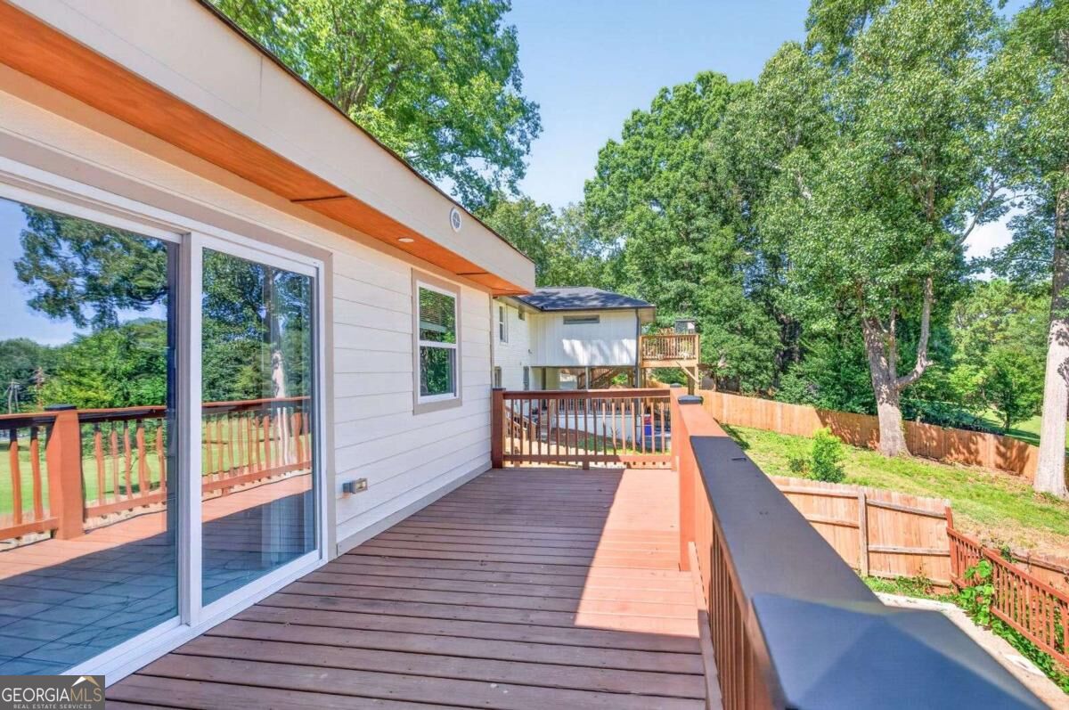 2298 Mark Trail Property Photo 19