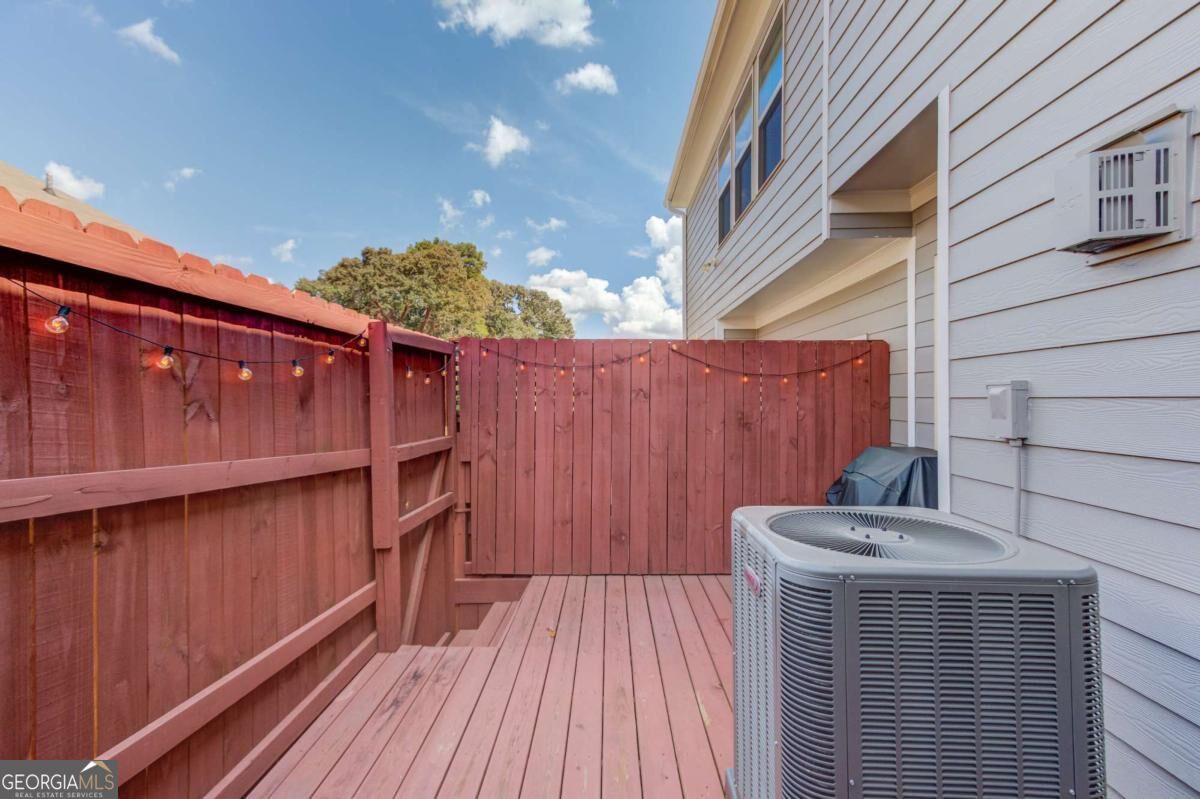 1182 Lanier Willow Path Property Photo 35
