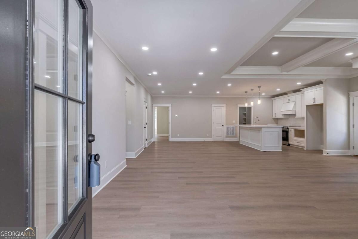 540 Sunset Avenue Property Photo 2