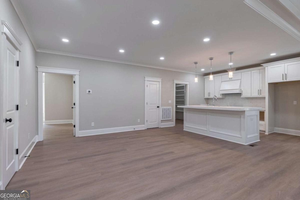 540 Sunset Avenue Property Photo 14