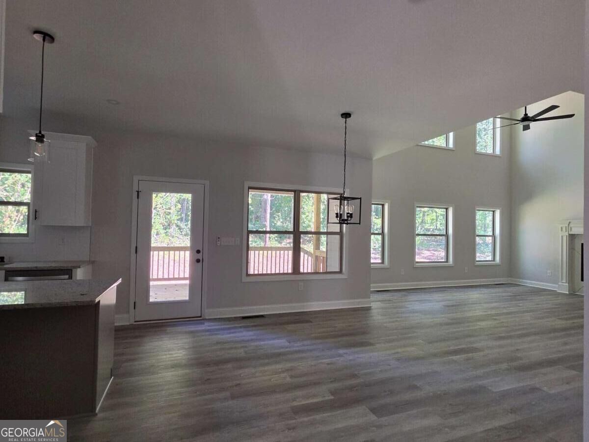 5658 Eternal Drive Property Photo 11