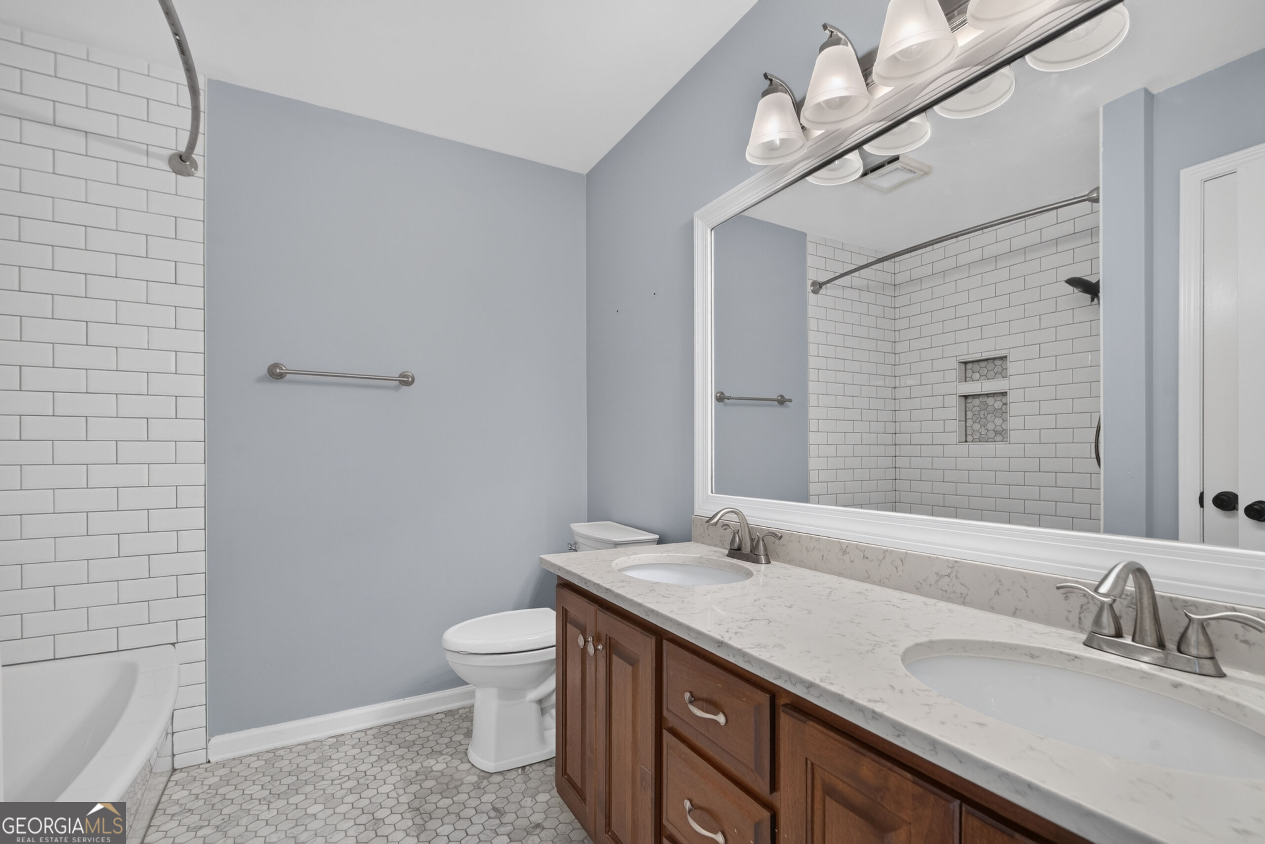 21 Saddlebrook Drive Se Property Photo 15