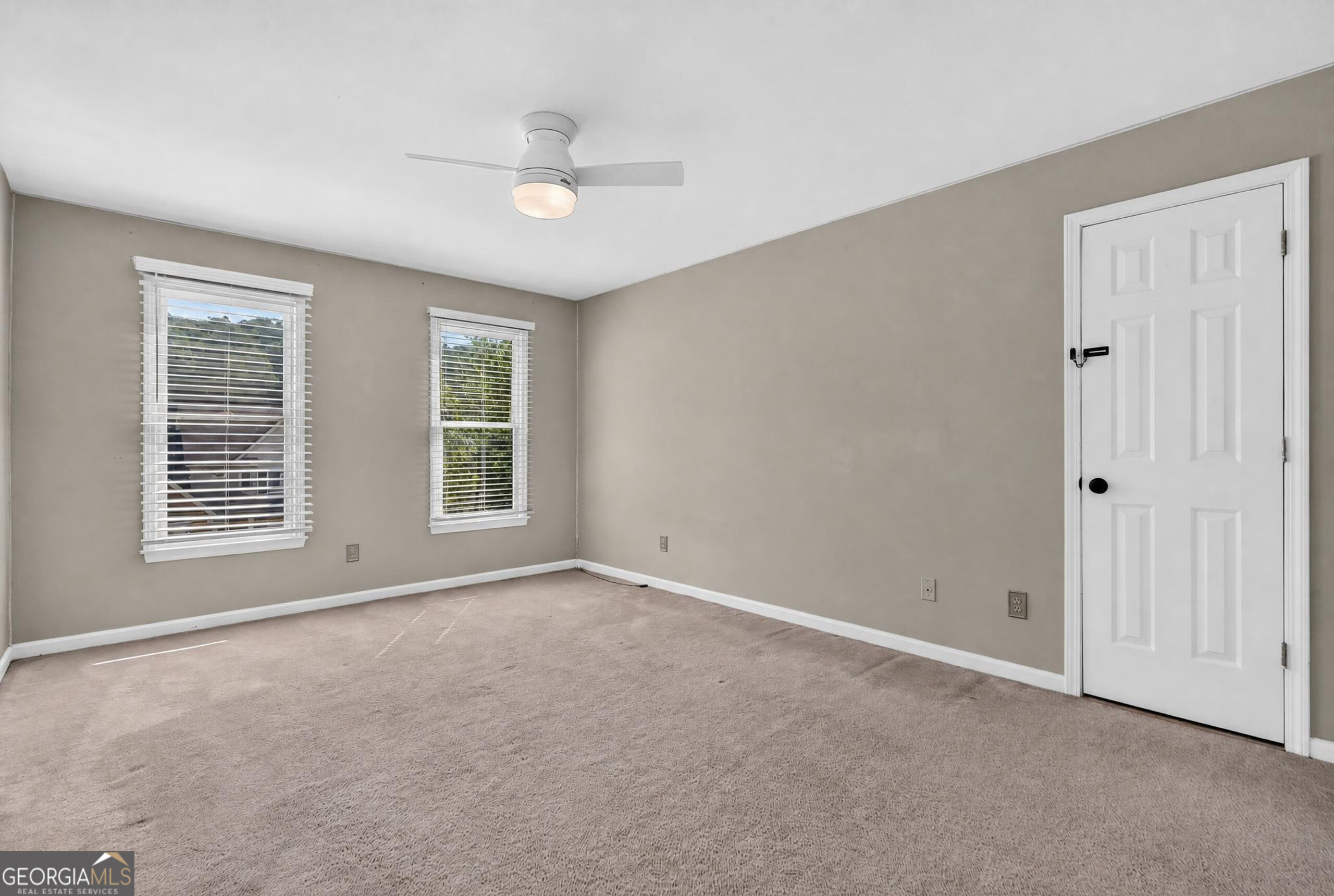 21 Saddlebrook Drive Se Property Photo 16