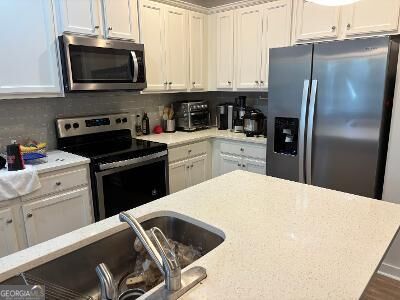 365 Lorien Way Property Photo 7