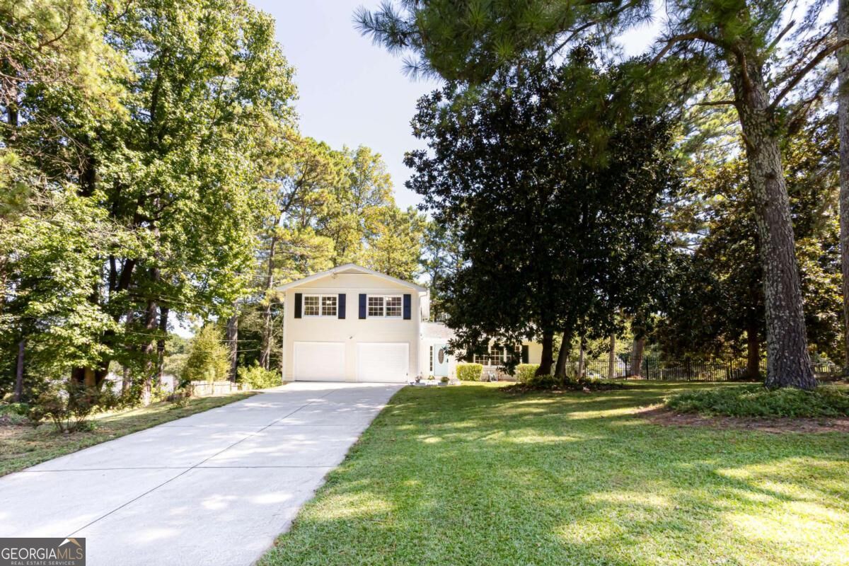 680 Emerald Forest Circle Property Photo 1