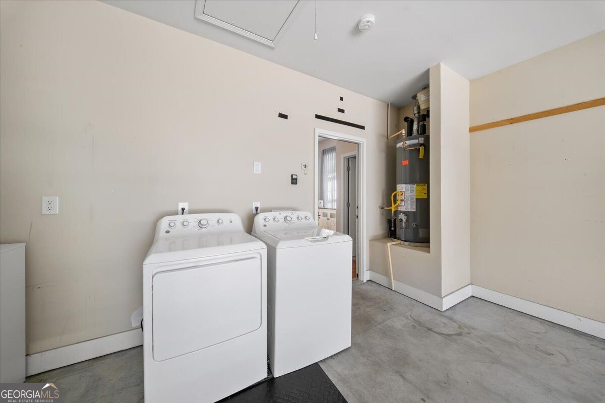 301 Glens Way Property Photo 29