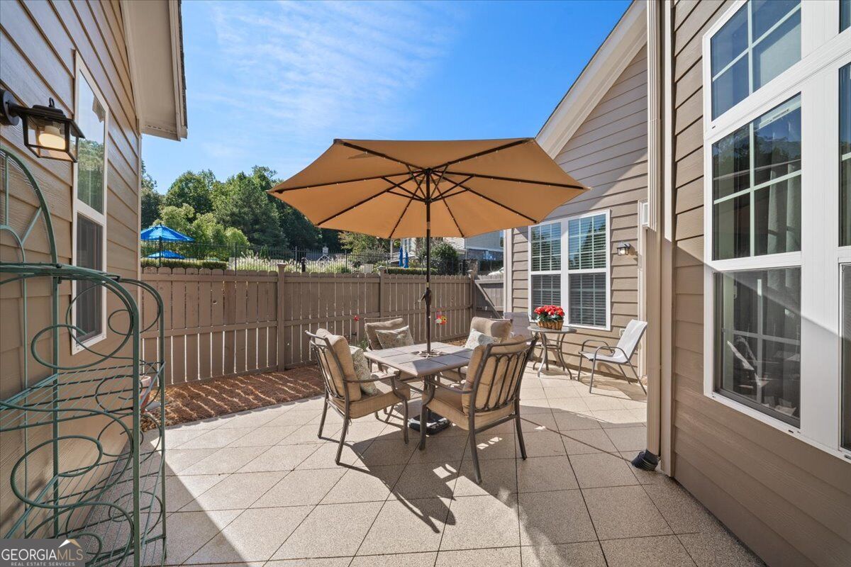 301 Glens Way Property Photo 32