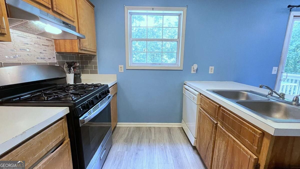 611 Davis Mill Road S Property Photo 14