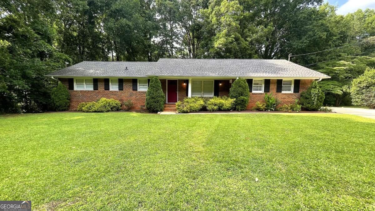 1119 Macland Road Property Photo 1