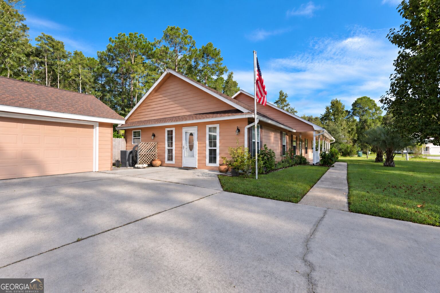 108 Kristins Drive Property Photo 3