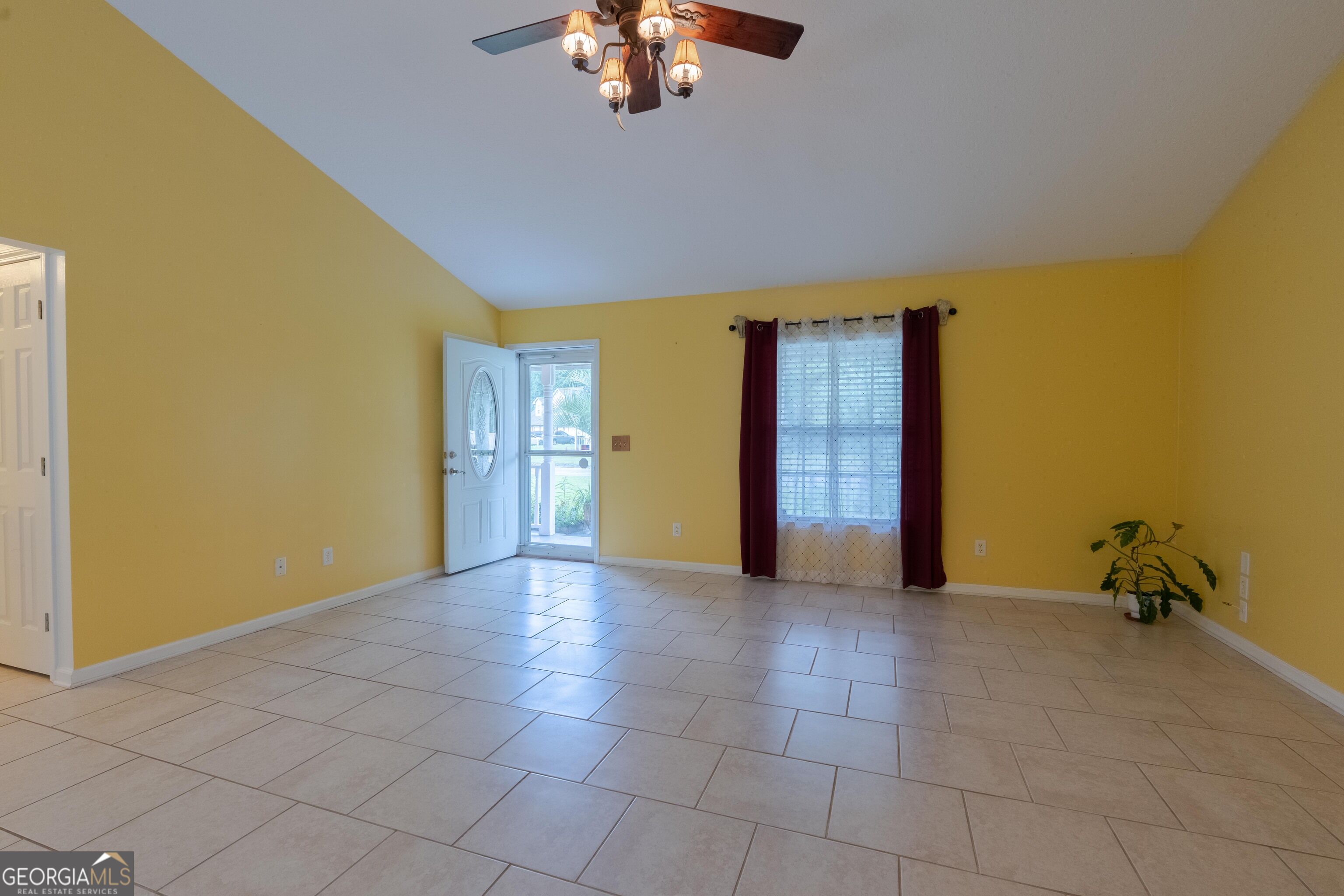 108 Kristins Drive Property Photo 7