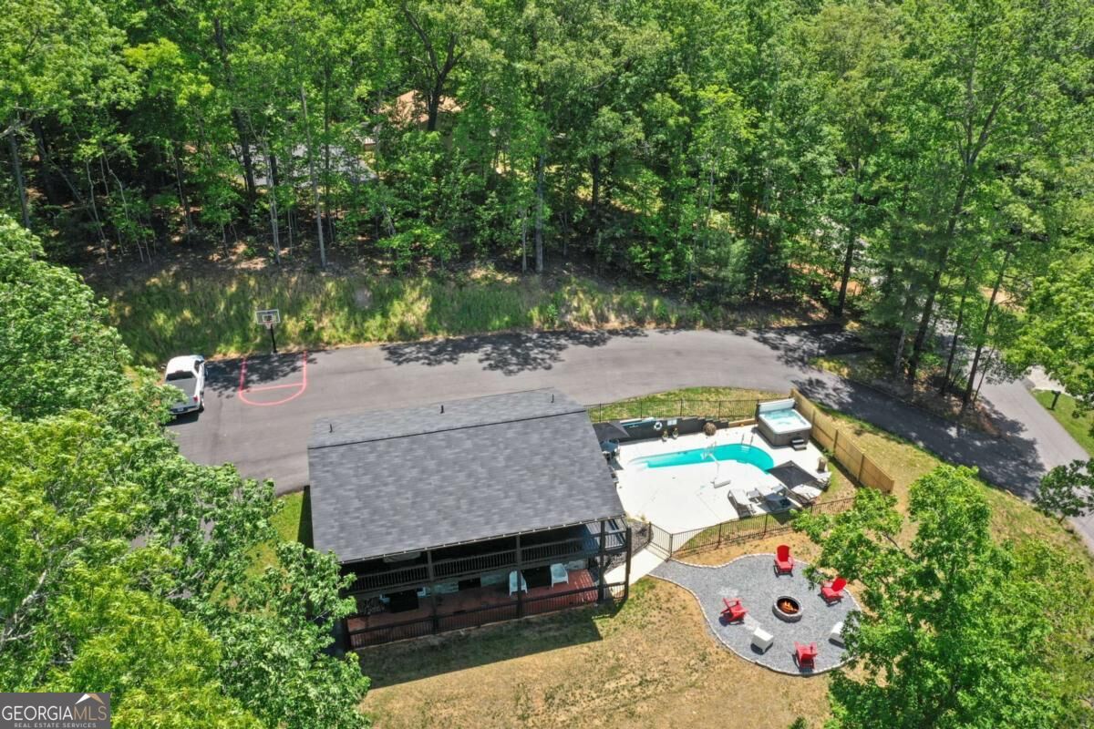 45 Sun Valley Drive Property Photo 6