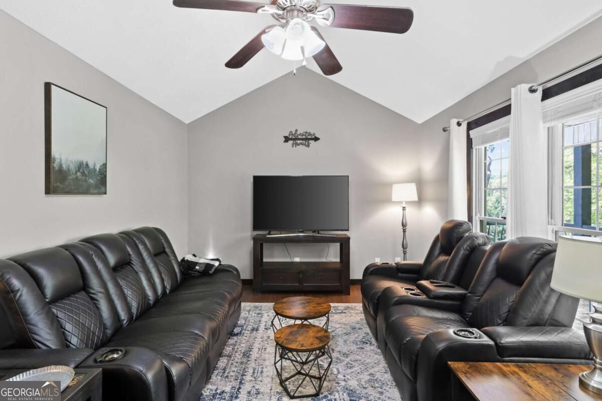 45 Sun Valley Drive Property Photo 12