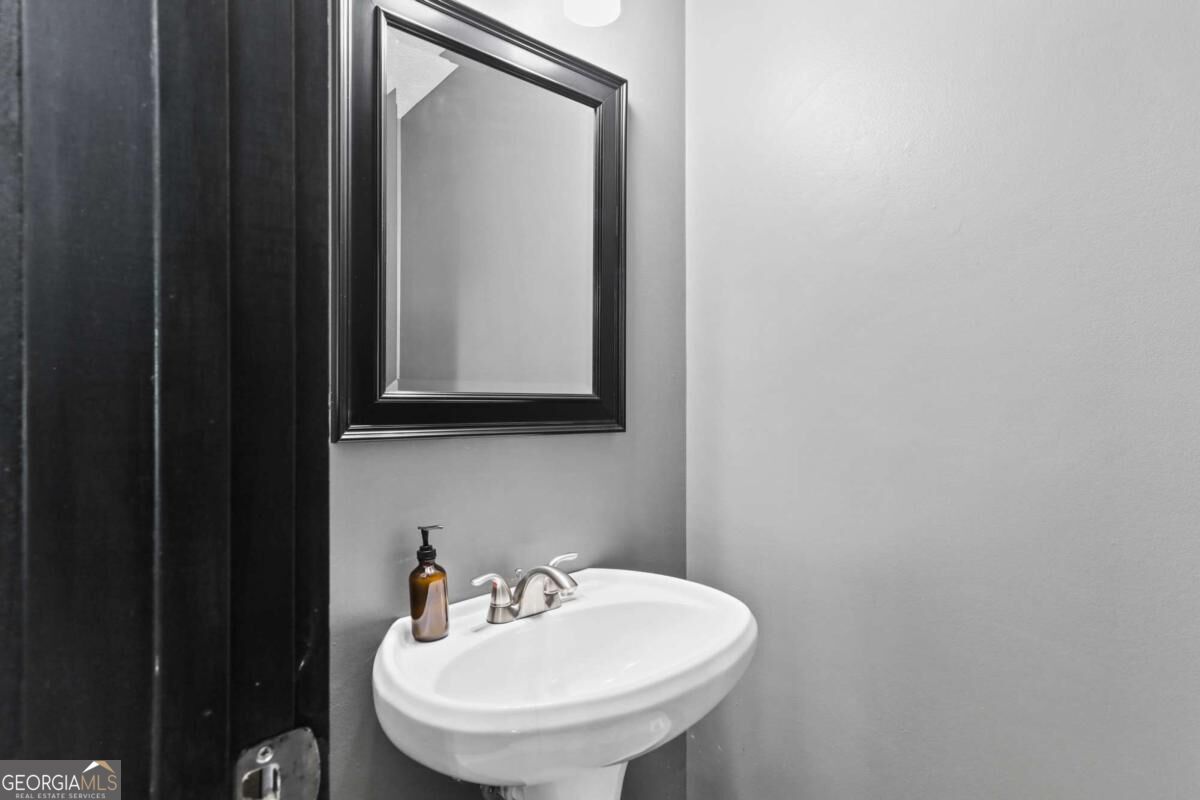 45 Sun Valley Drive Property Photo 14
