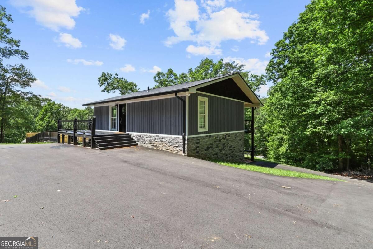 45 Sun Valley Drive Property Photo 30