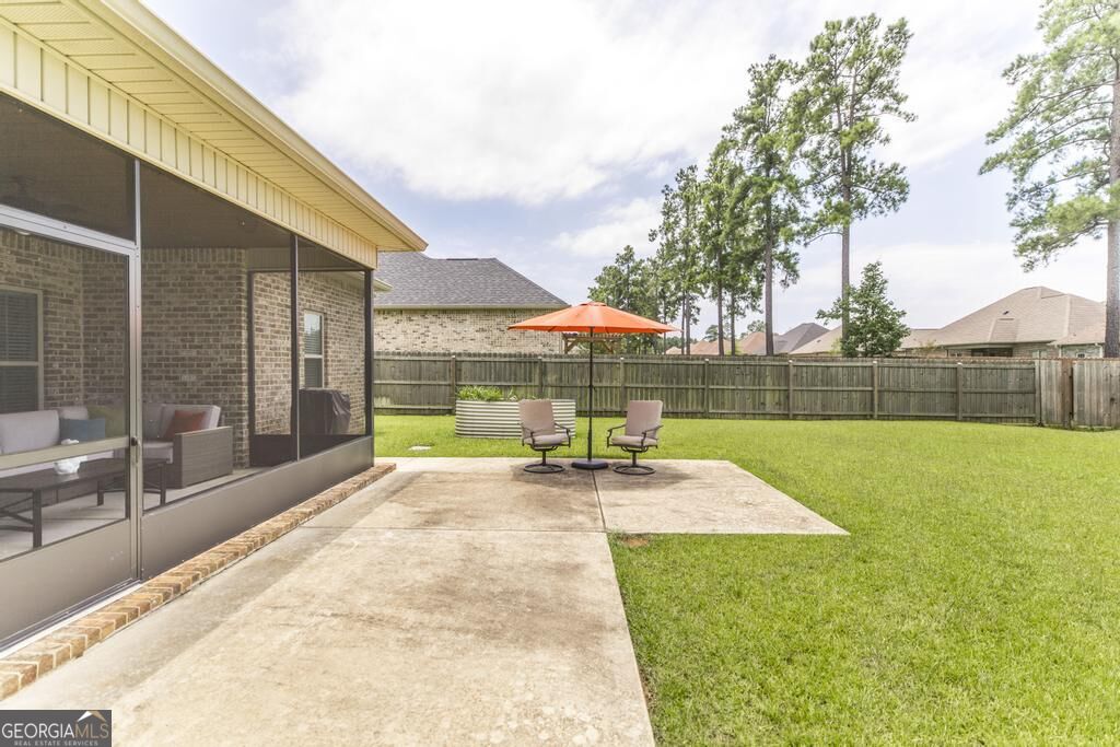 104 Gracetree Way Property Photo 26