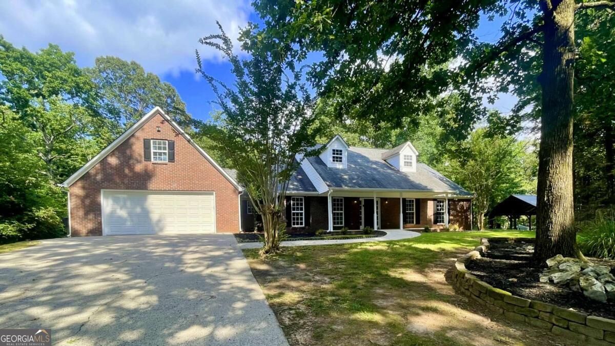 345 Brinkley Road Property Photo 1