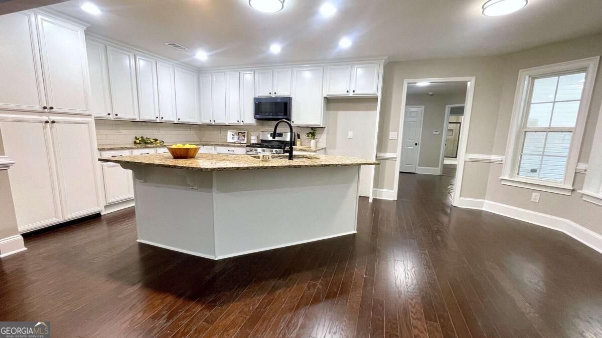 345 Brinkley Road Property Photo 28