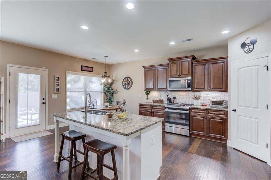 5601 Creek Dale Way Property Photo 9