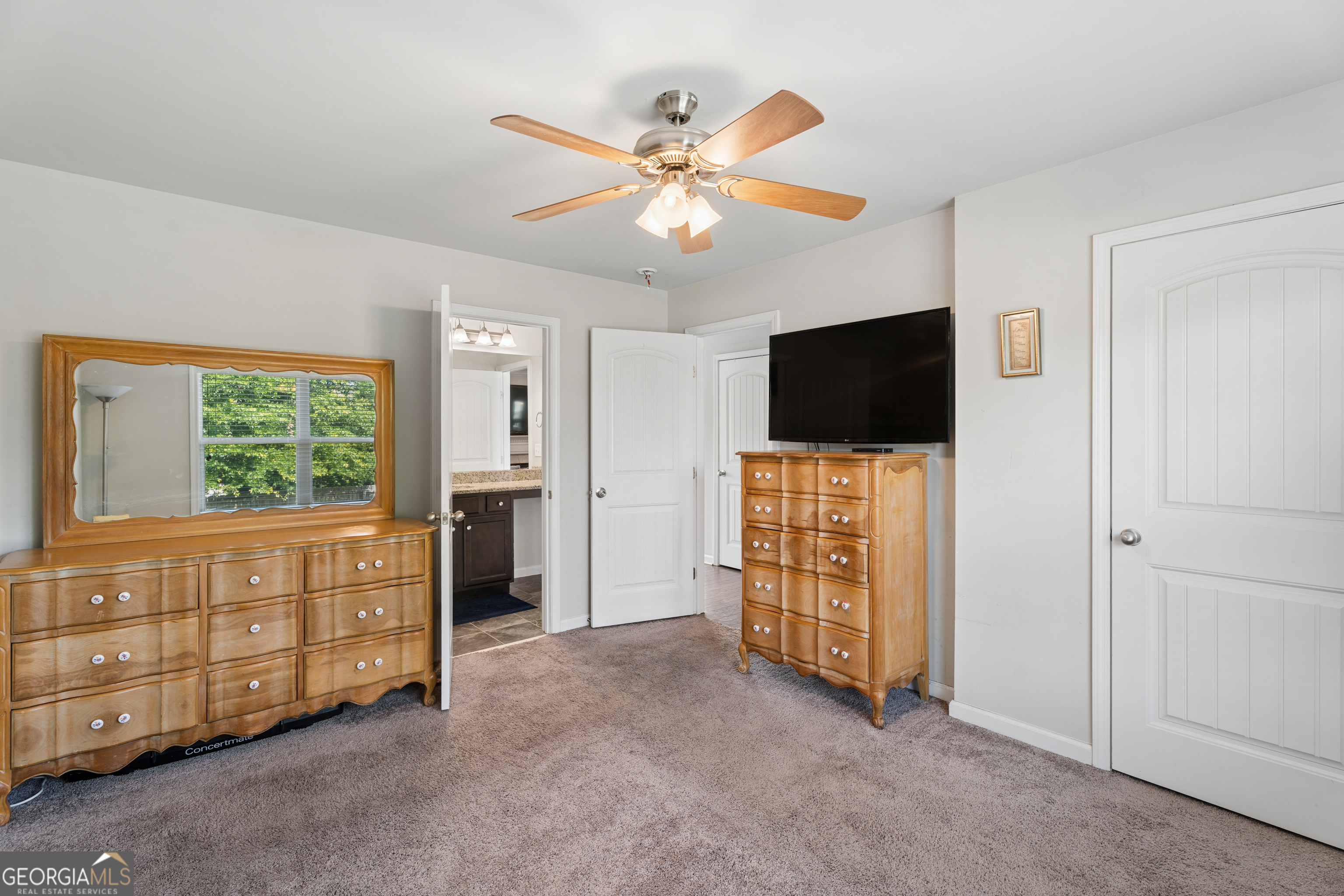 5752 Shore Isle Court Property Photo 17