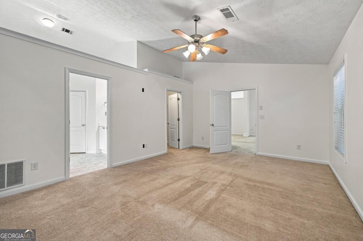 1490 Jami Hollow Way Property Photo 18