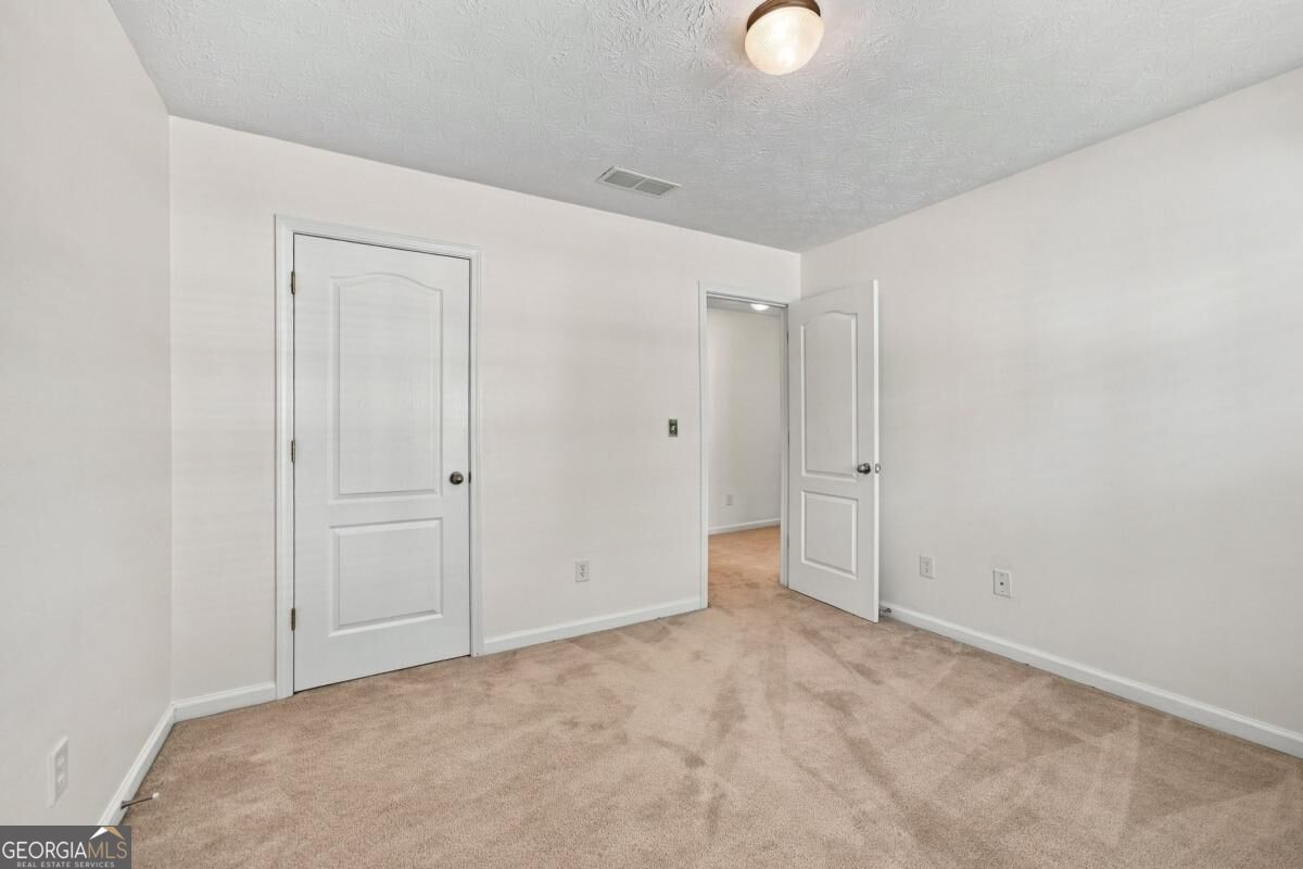 1490 Jami Hollow Way Property Photo 25
