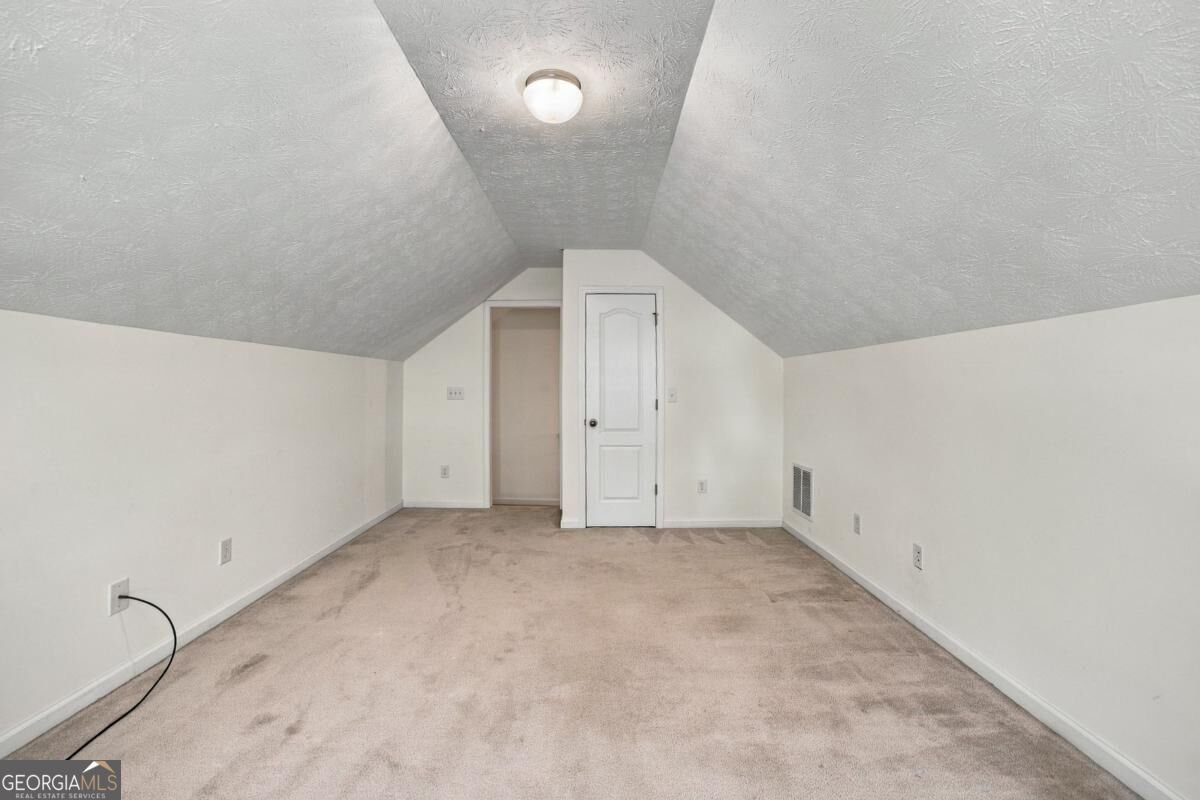 1490 Jami Hollow Way Property Photo 30
