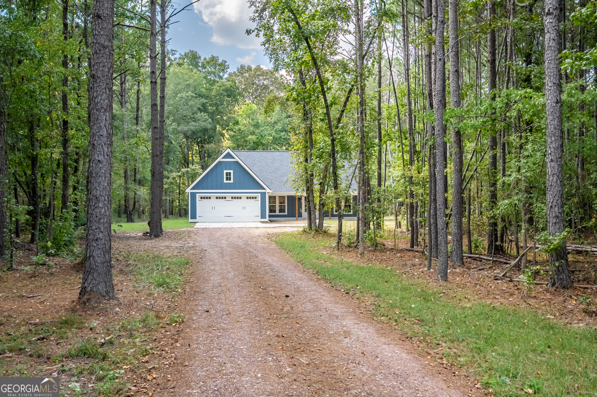 392 Terhune Road Property Photo 1