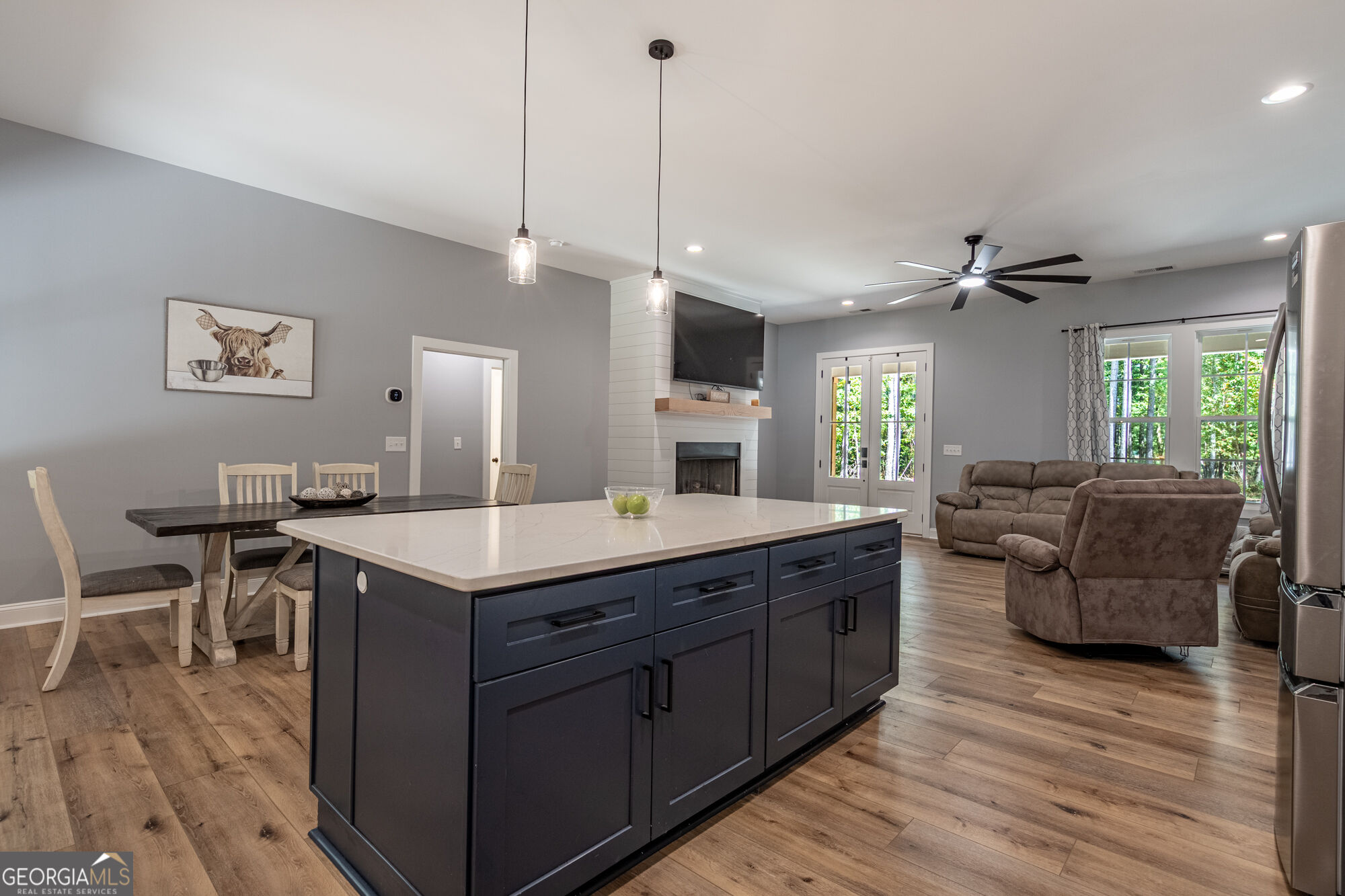 392 Terhune Road Property Photo 11