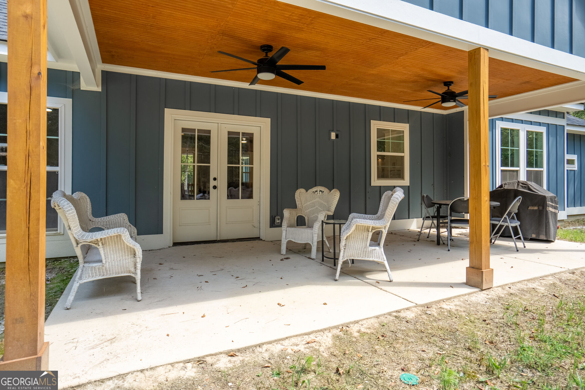 392 Terhune Road Property Photo 23
