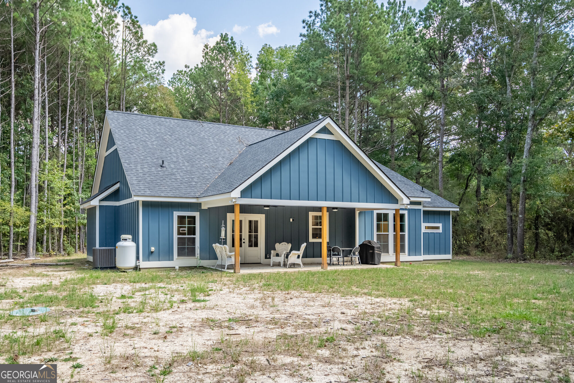 392 Terhune Road Property Photo 25