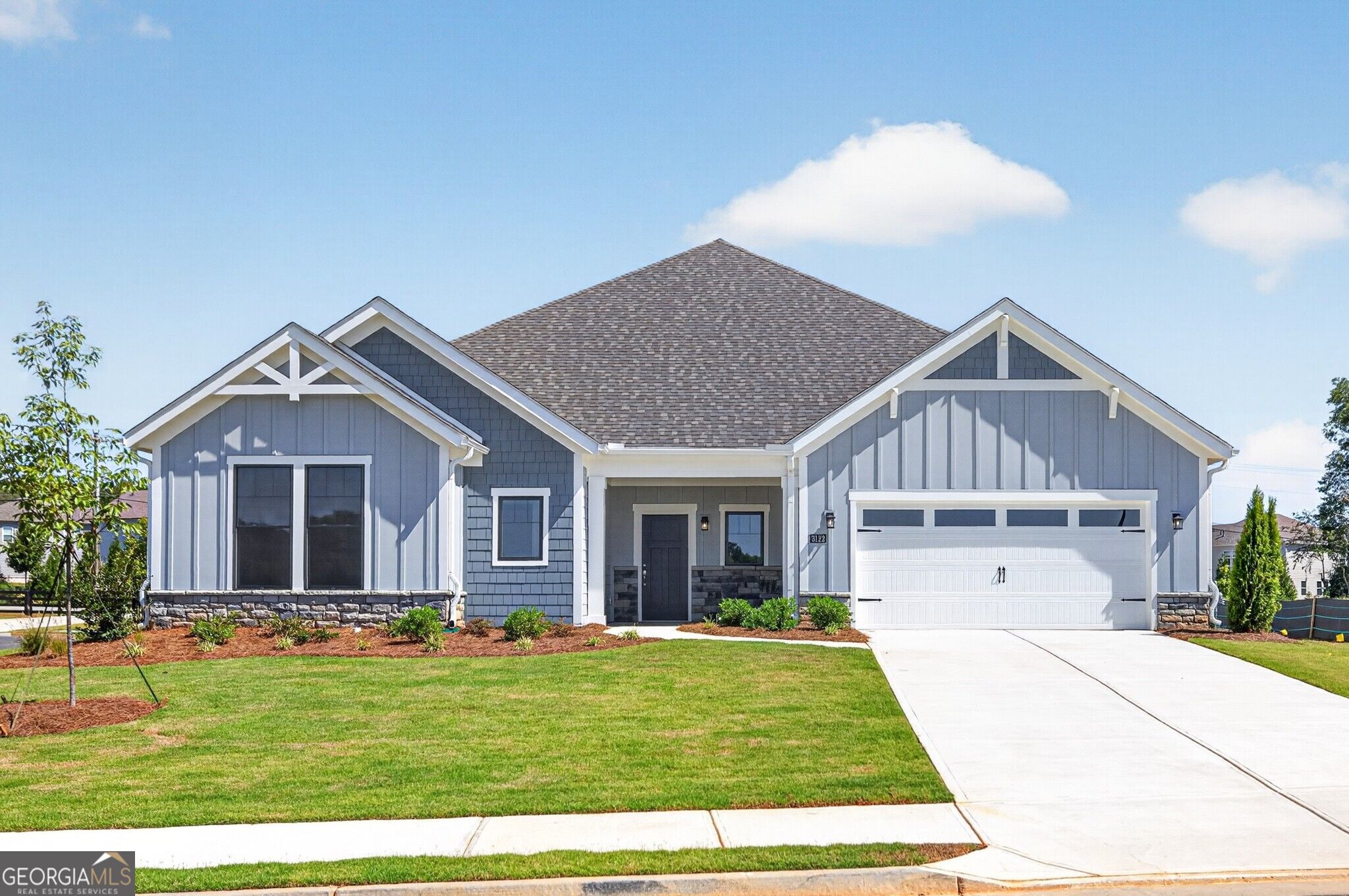 3122 Fishpond Circle Property Photo 1