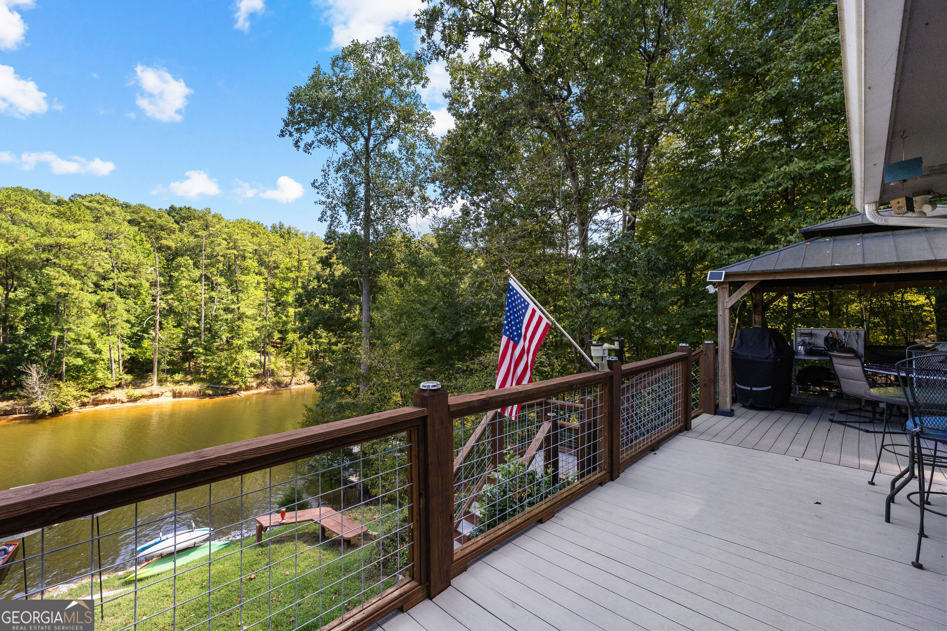780 Eagle Drive Property Photo 3