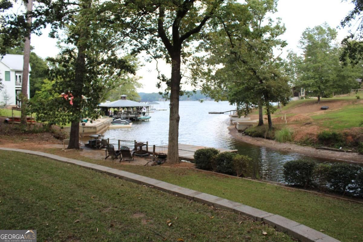 190 Roberts Point Property Photo 30