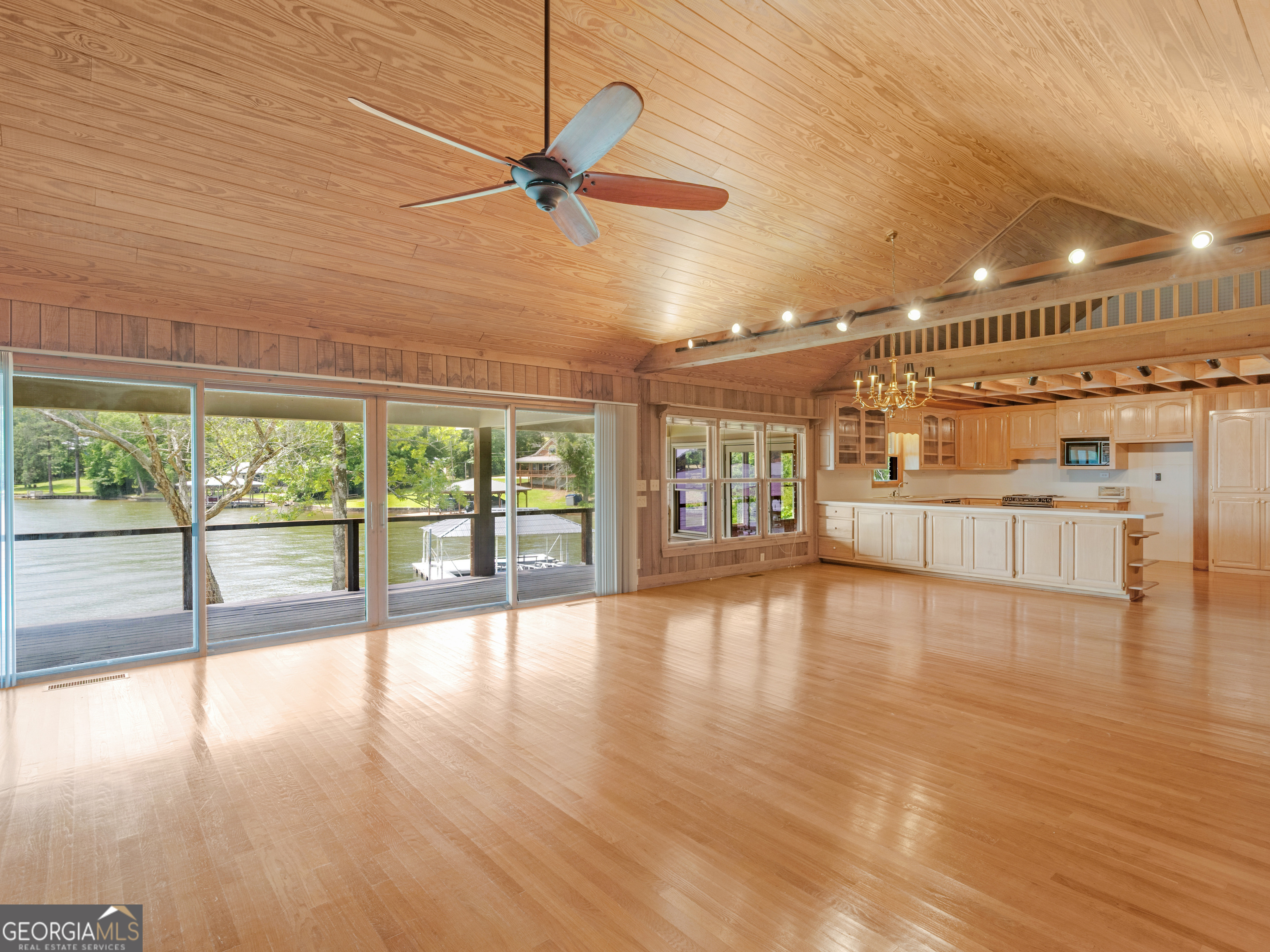 210 Roberts Point Road Property Photo 26