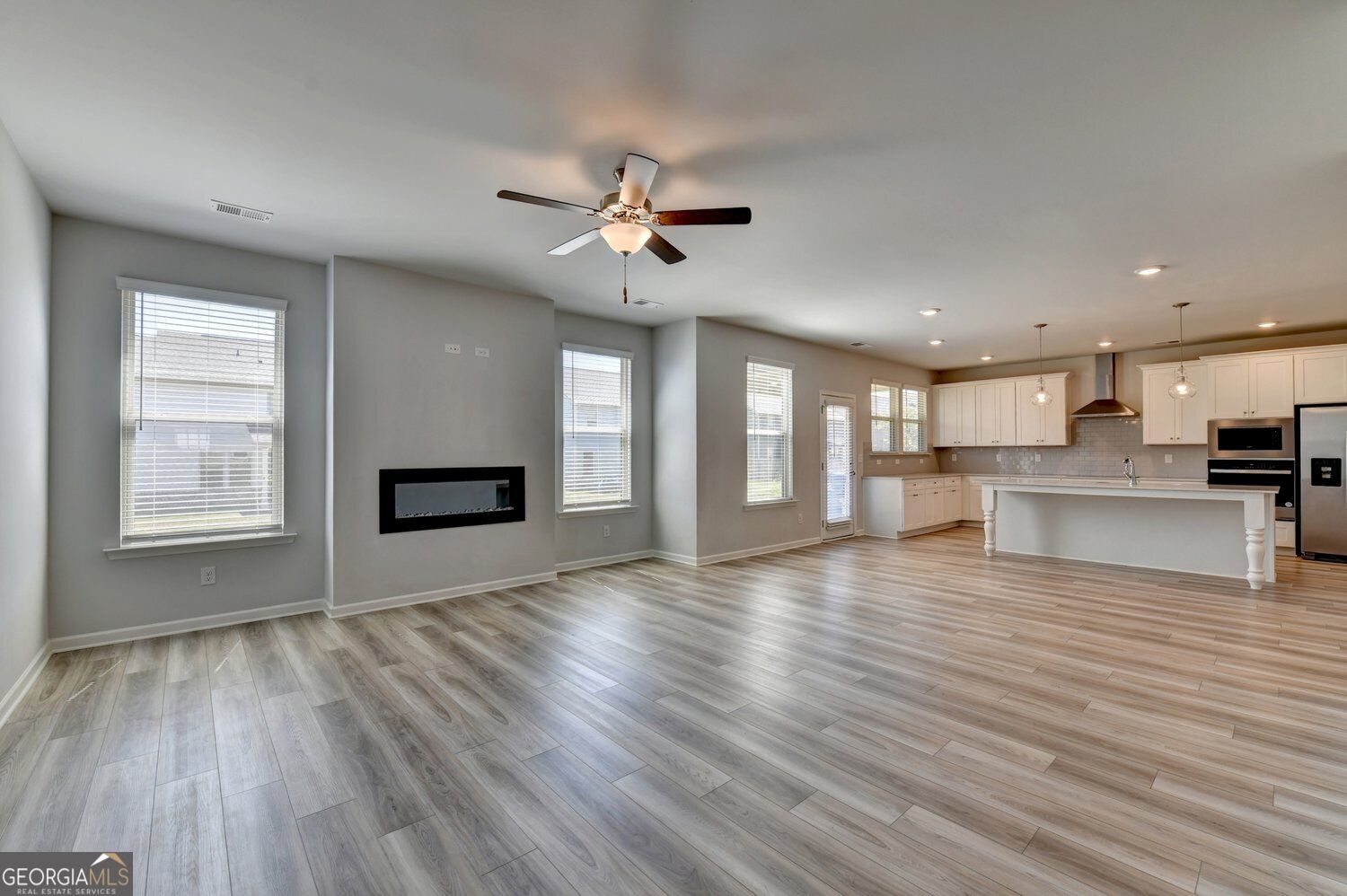 2741 Dolce Road Property Photo 8