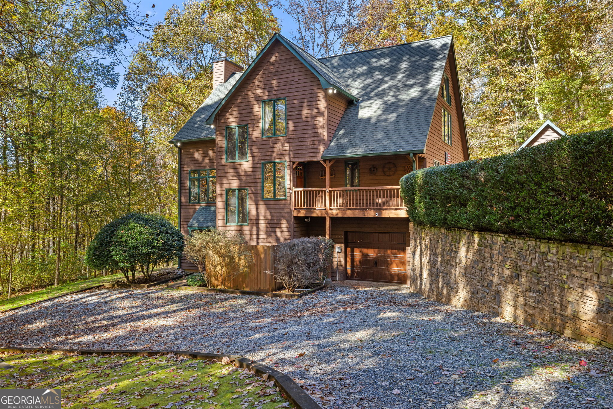 1010 Meadowview Ridge Property Photo 2