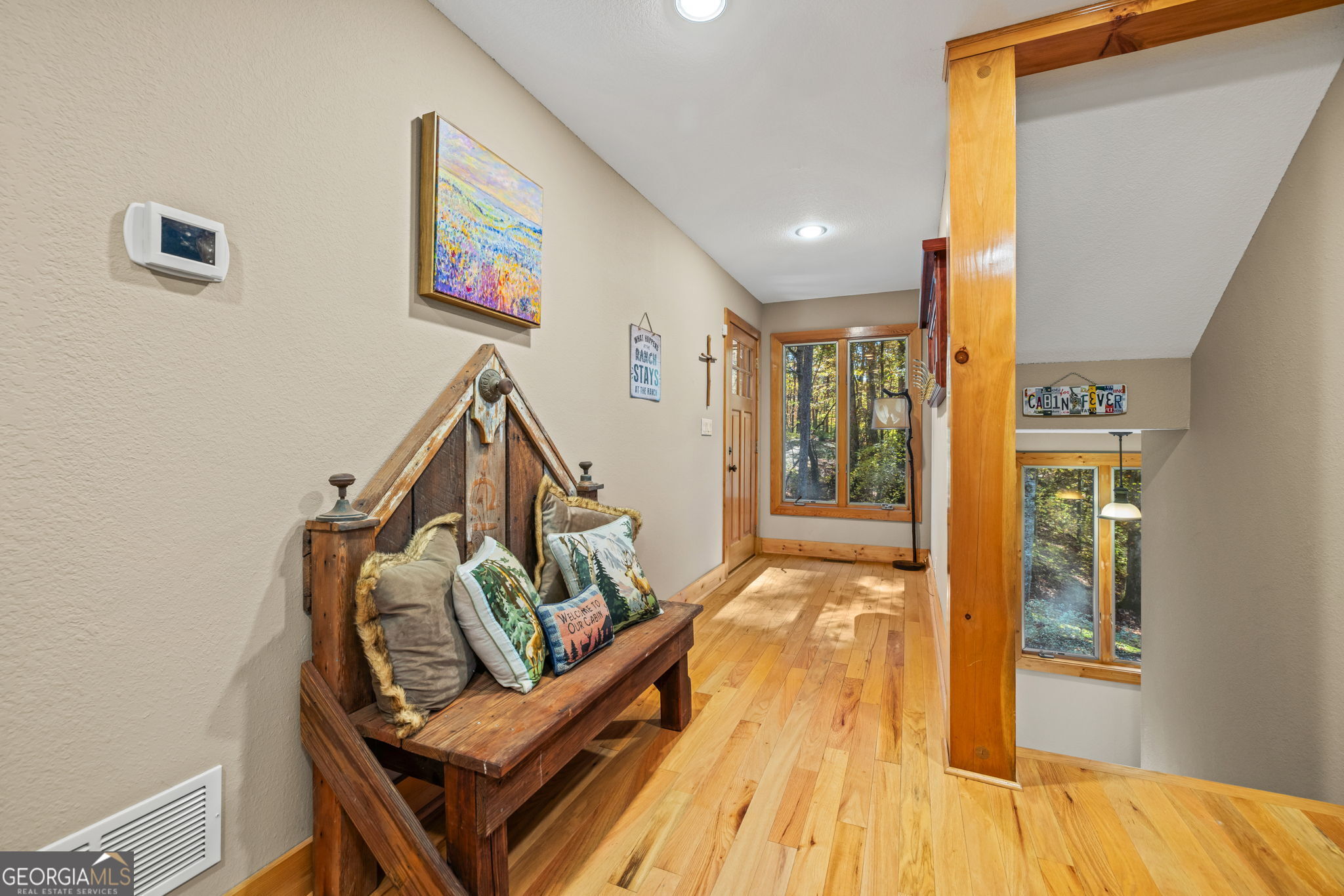 1010 Meadowview Ridge Property Photo 5