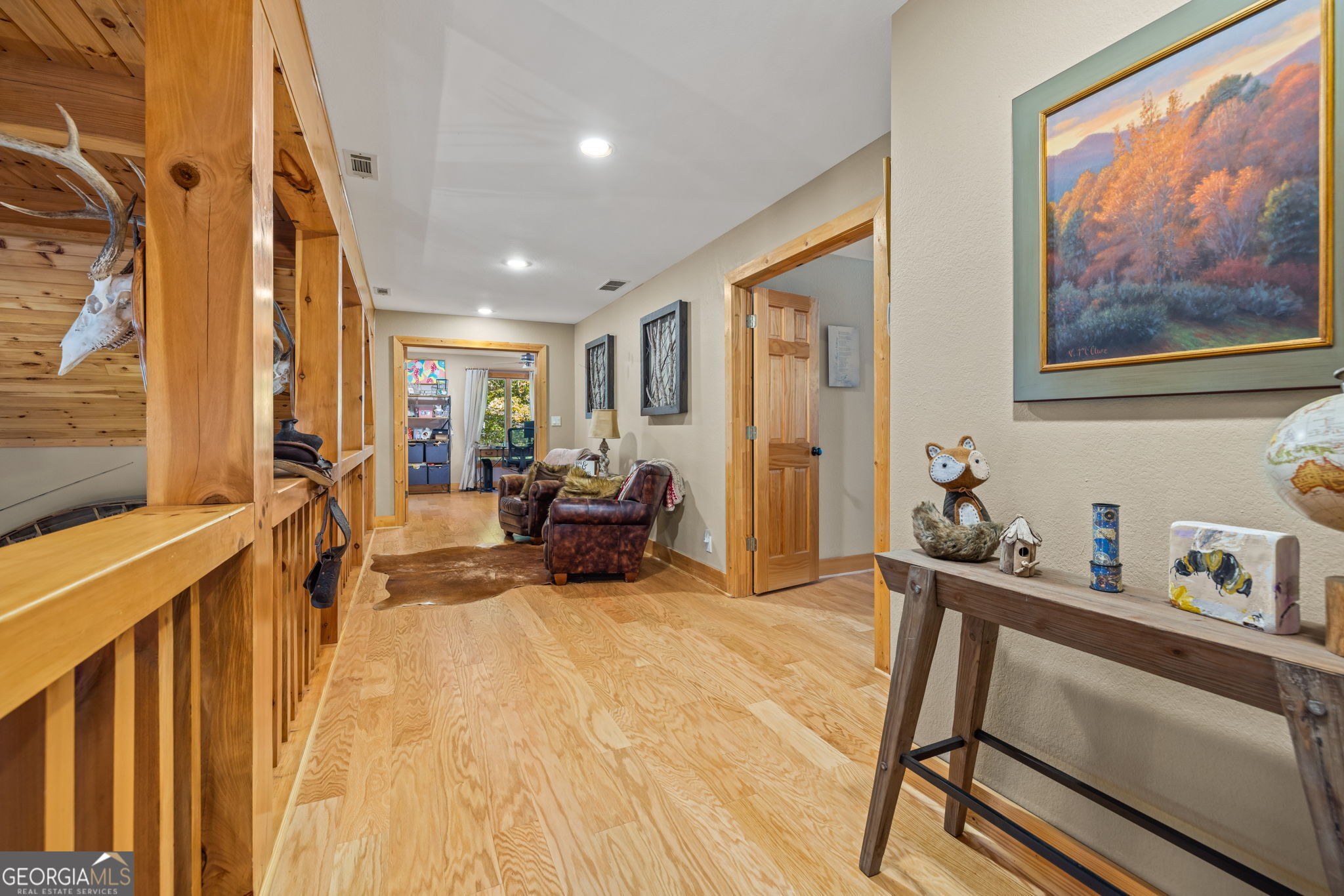 1010 Meadowview Ridge Property Photo 6