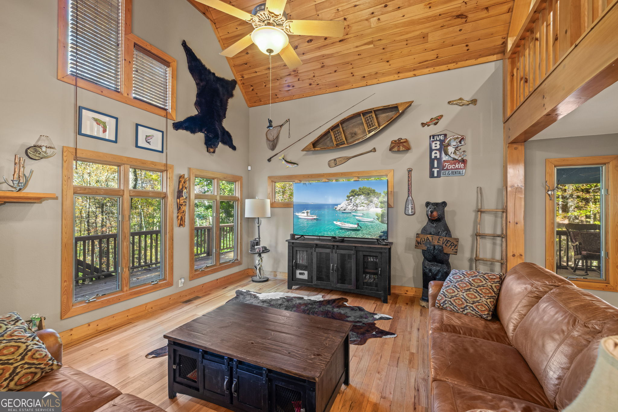 1010 Meadowview Ridge Property Photo 8