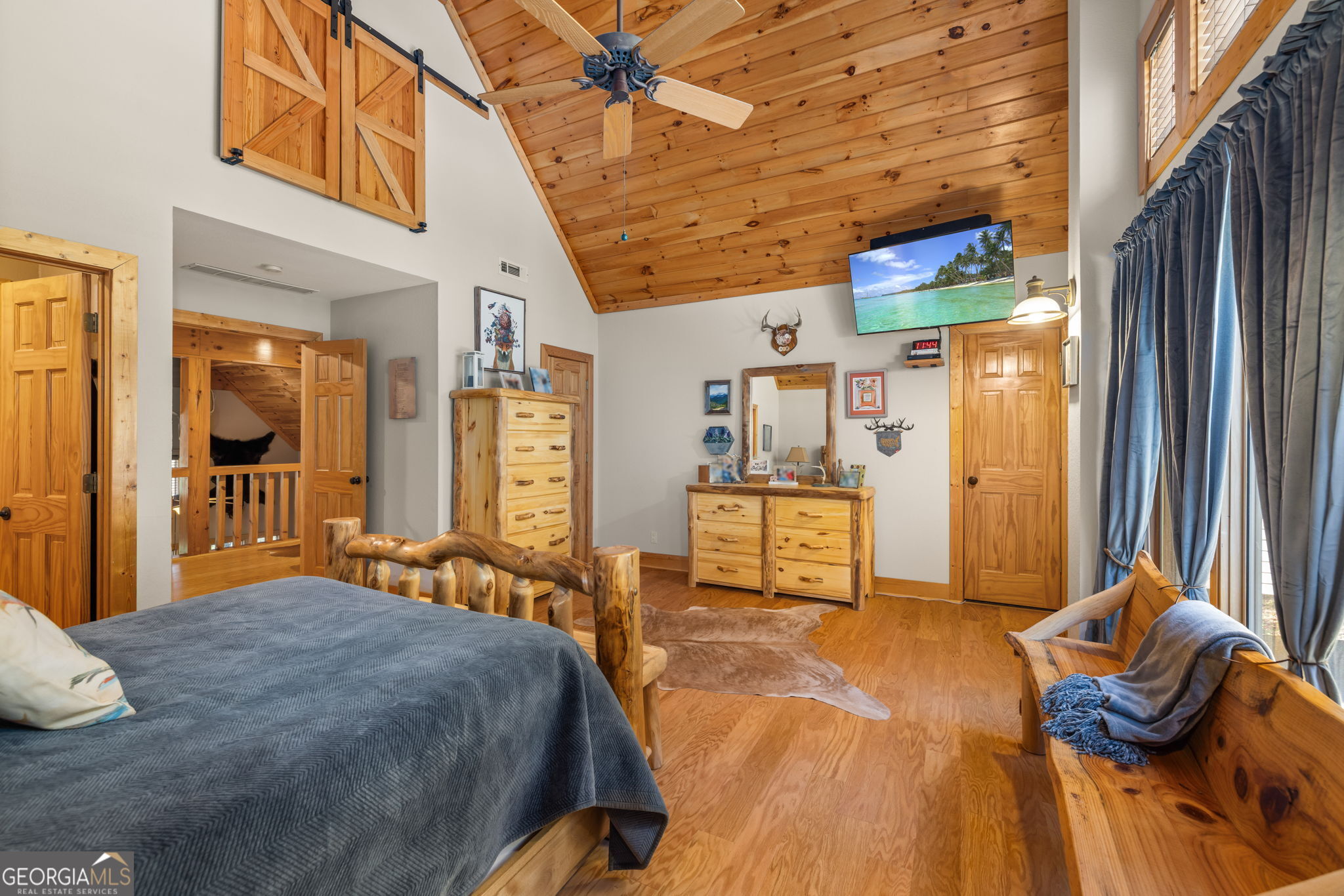 1010 Meadowview Ridge Property Photo 20