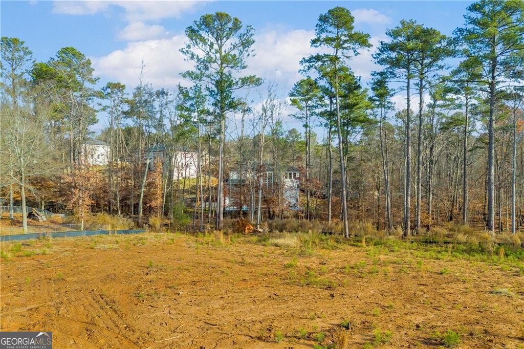 200 Line Street Property Photo 20